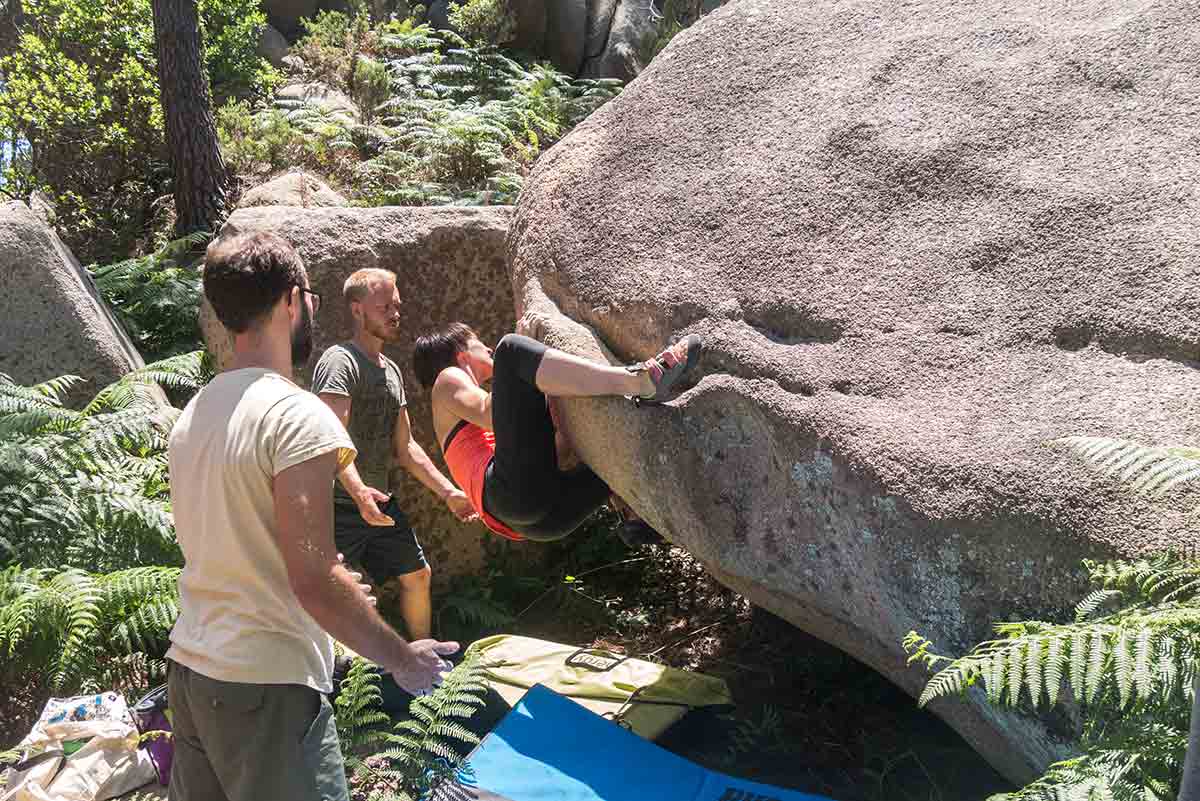 Learn how to climb in out Climbing course in Portugal