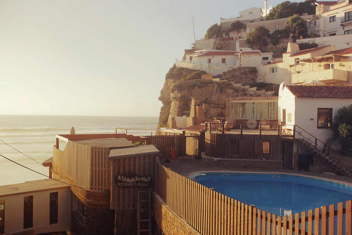 Relaxed surf camp in Portugal for adults